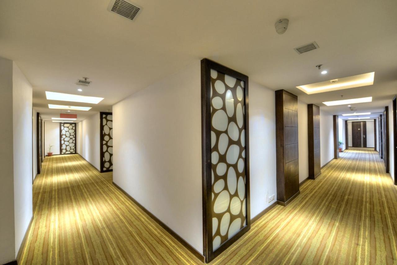 Hotel Delite Grand Faridabad Exterior foto